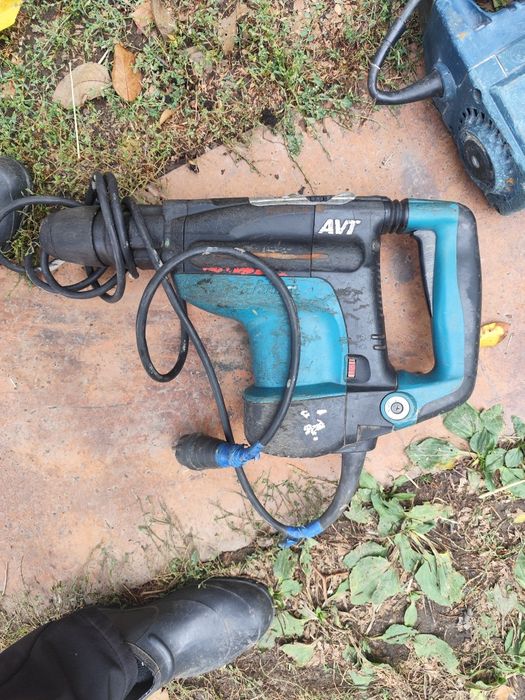 Дрели и перфораторы