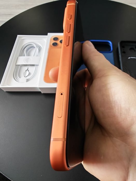 Vând iPhone 17 pro că nou