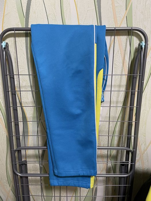 Спортивный костюм