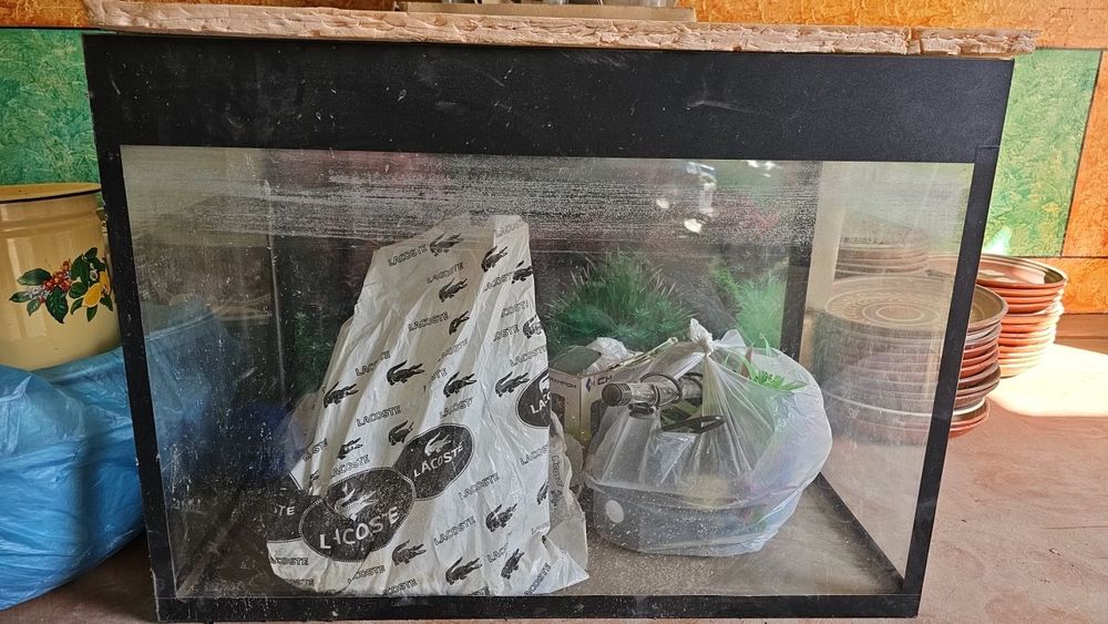 Продаётся  аквариум  в хорошем состоянии