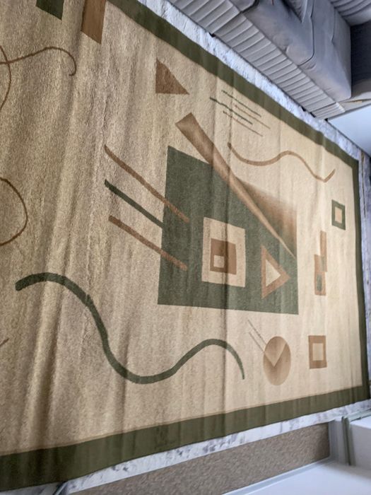 Ковер в отличном состоянии.