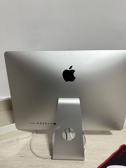 iMac (Intel-based)