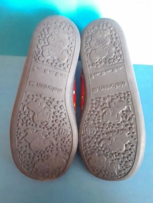 Обувь для девочки (8 1/2размер= 16см)