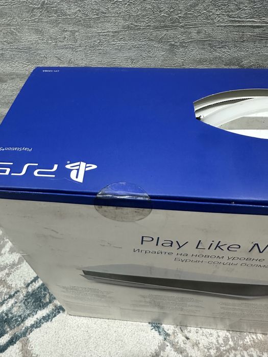 ПРОДАМ НОВЫЙ PS5. Срочно! ЕАС. С дисководом.