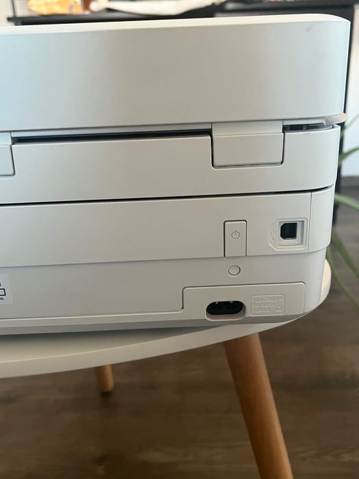 Imprimanta Deskjet plus 6475