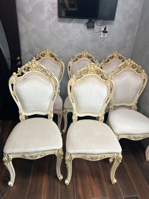 Трапезна маса с шест стола