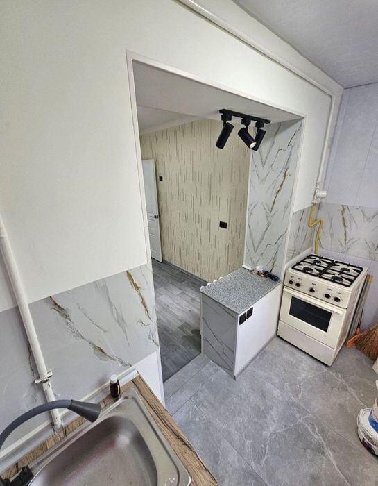 Продам 1ком.Еврорем.ЭКО БАЗАР Ялангач Кафе Бухара N51