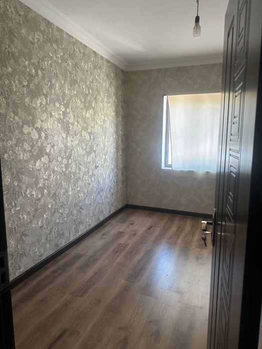 Продаётся квартира Чиланзар 9  3-комнатная  4 этаж