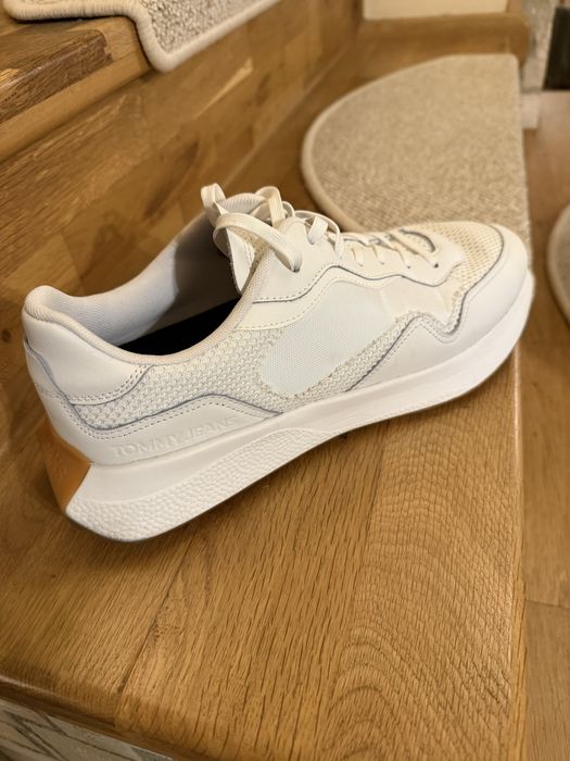 Обувки Tommy Hilfiger