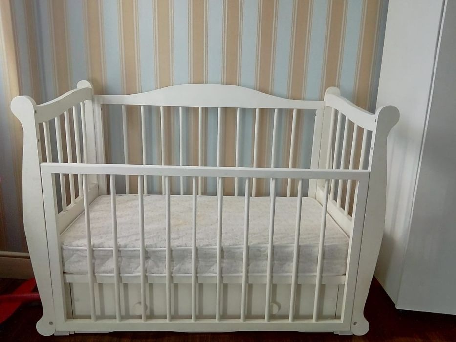 Детская  кроватка лежак