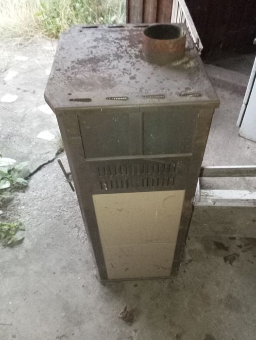 Termo șemineu feroli