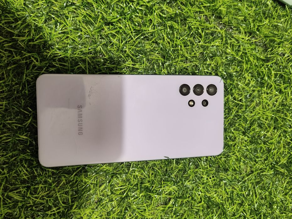 Продам Samsung A32 128гб все оригинал