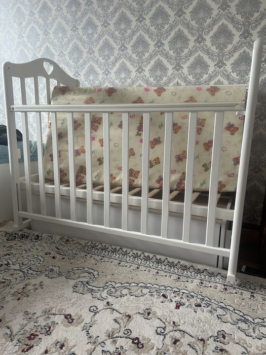 Продам манеж годпросто так стоял