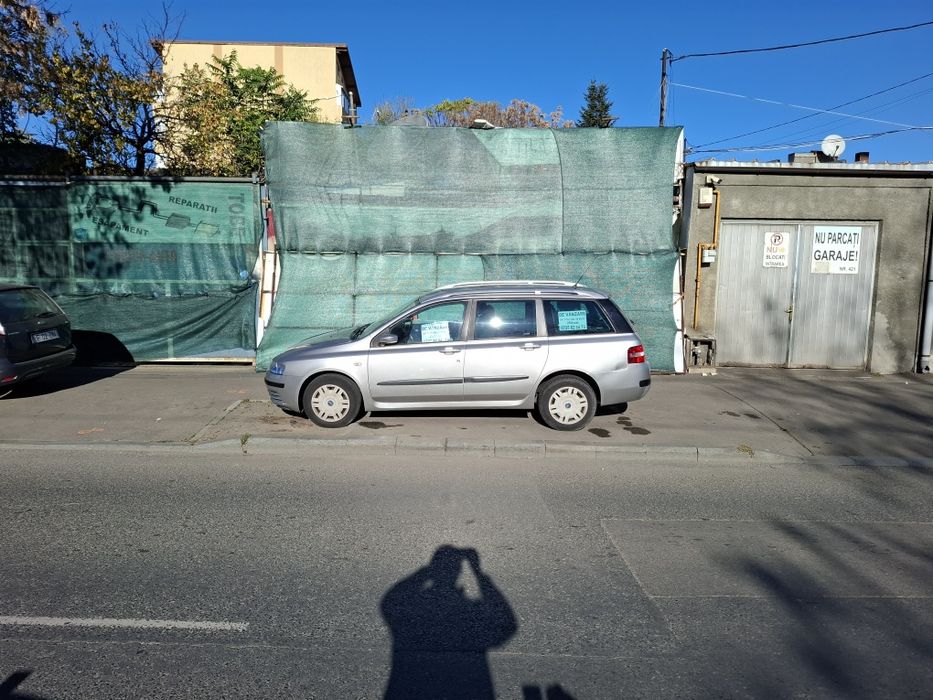 Fiat Stilo 1900 jtd Break sau schimb cu  Smart