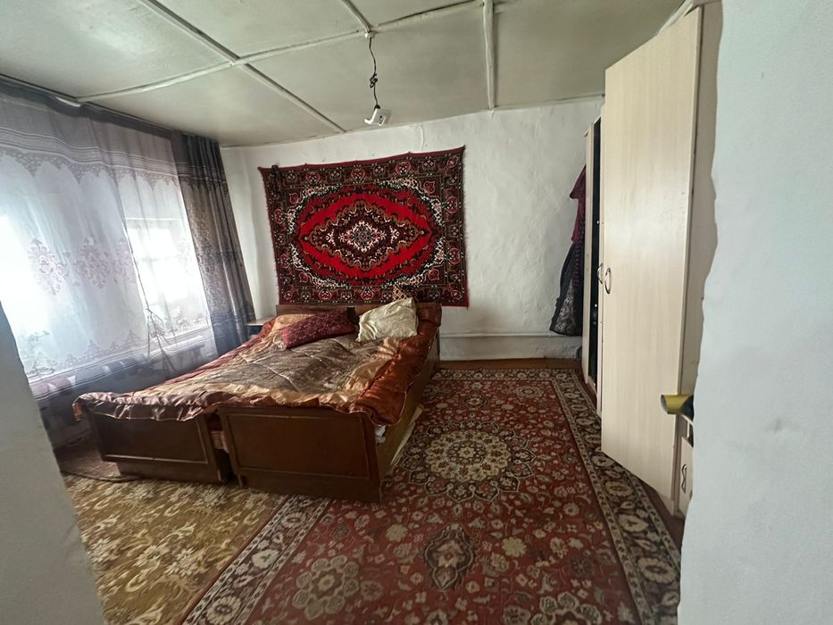 Үй сатылады 4 бөлмелі