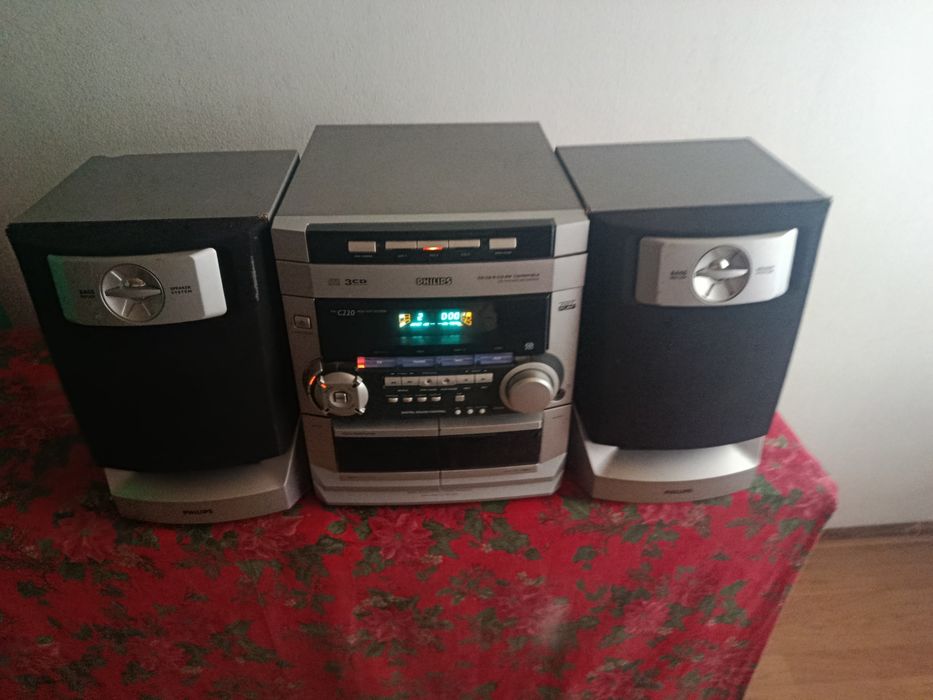 Vând mini sistem audio Philips FW -C220