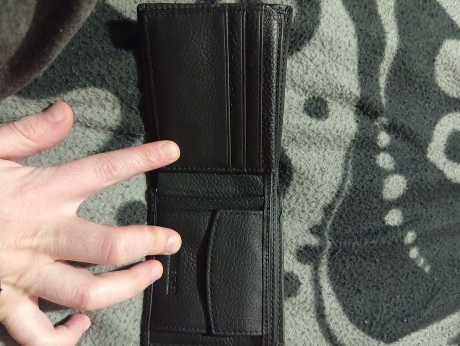 Мъжки портфейл от естествена кожа