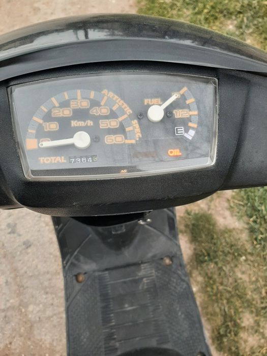 Продавам скутер ямаха joi.50.