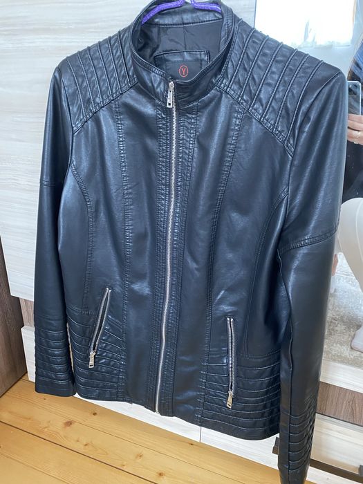 Дамско кожено яке