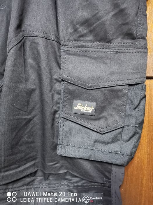 Snickers 6351 модел, номер 60.