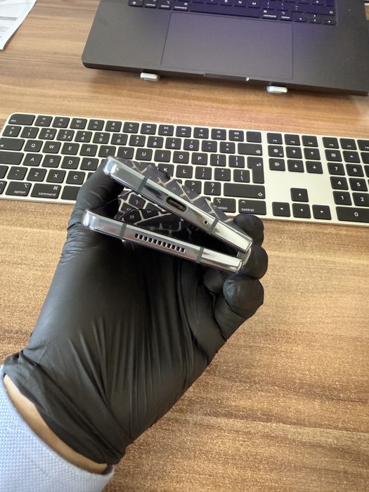 Samsung Galaxy Fold 4 5G / 512 Gb / Second