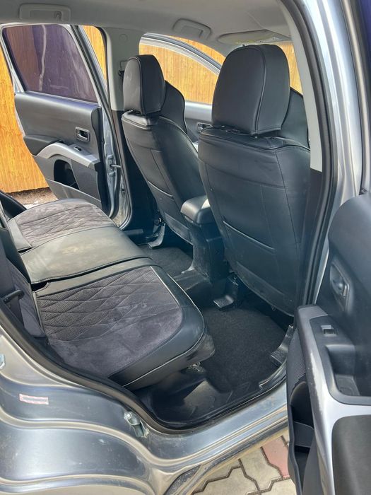 Продам mitsubishi outlander