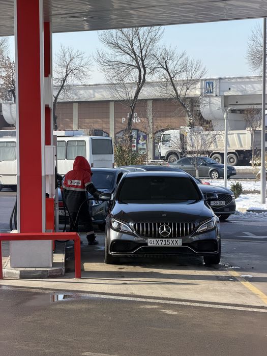 Mercedes Benz W205 Kraska tozza