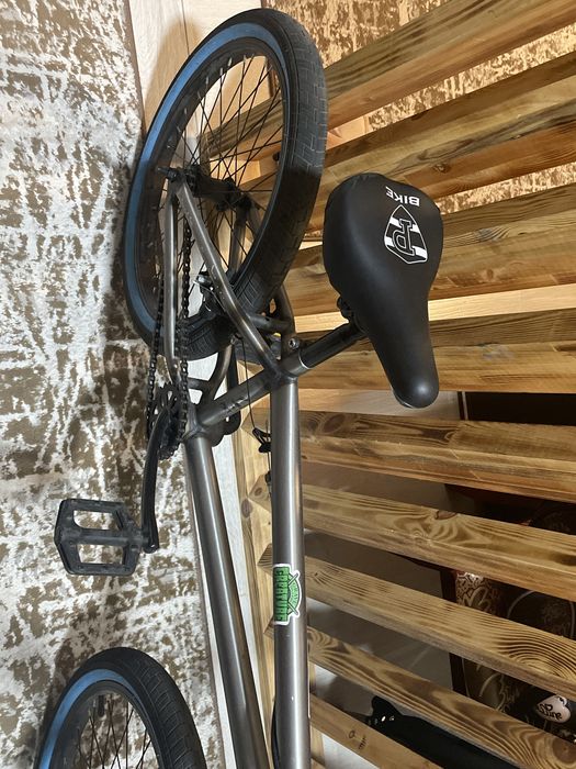 Продам велосипед BMX
