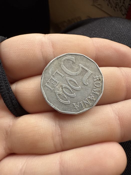 moneda 5000lei din 2003