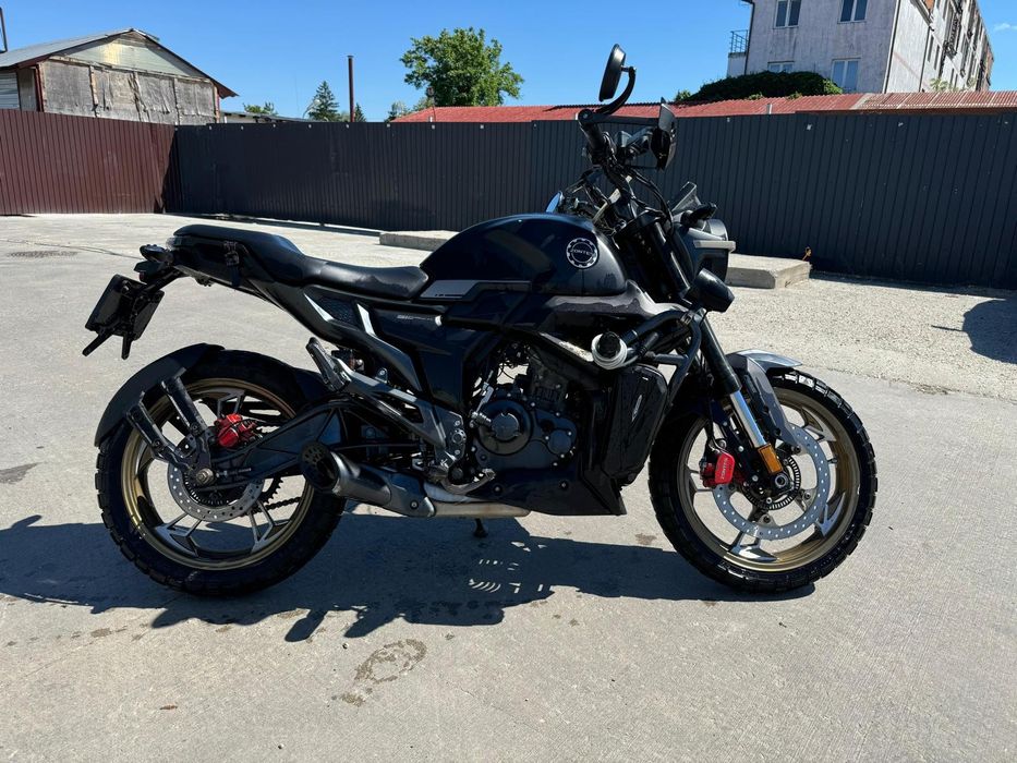 Daytona Zontes G125
