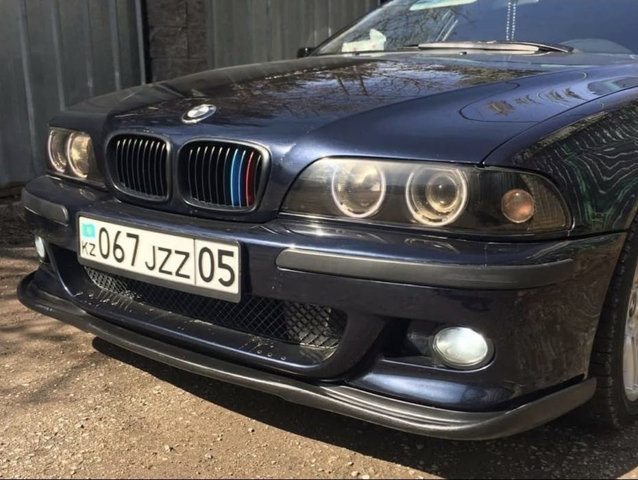 BMW E39 M5 передний бампер