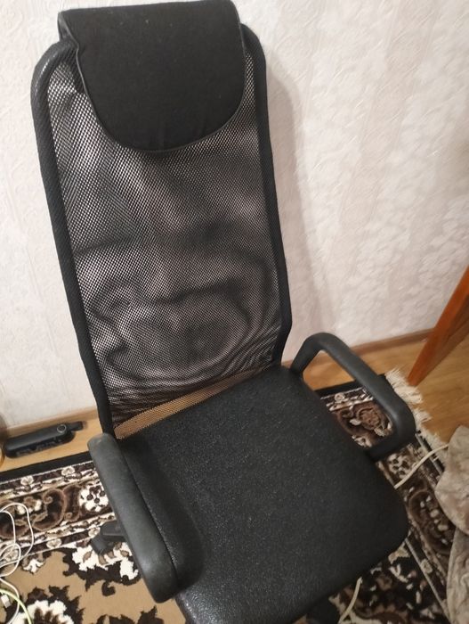 Продам компьютерные кресла