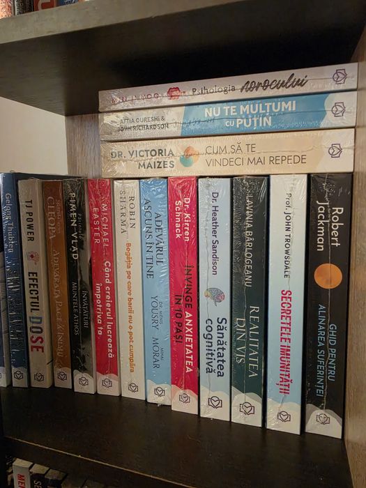 Vand colectie carti sigilate Bookzone