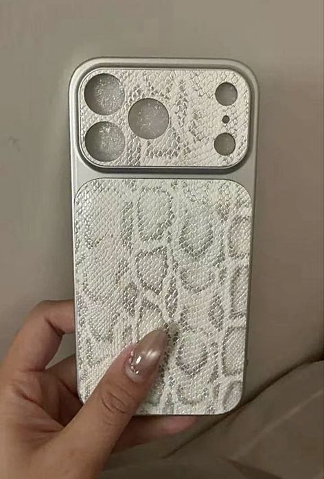 Чехол айфон 17 про, про мах