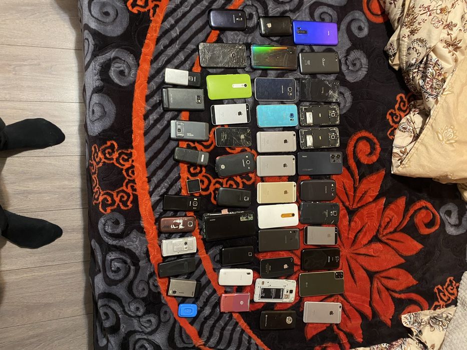 lot telefoane diverse