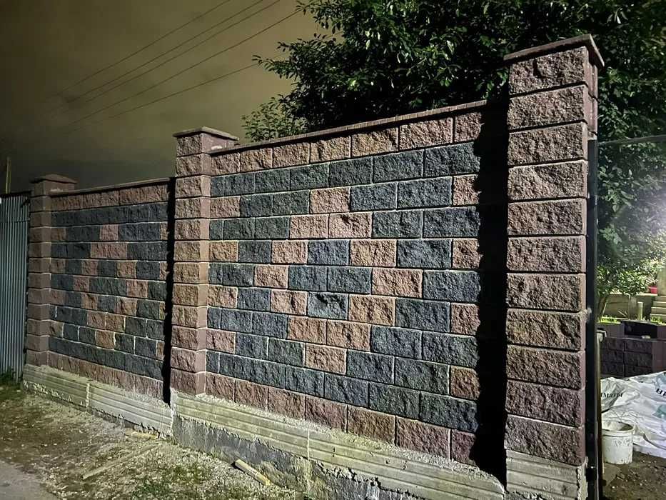 Сплитерный гладкий блок, рваный блок.