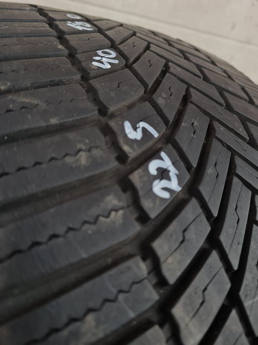 Всесезпнни гуми 2 броя BRIDGESTONE WeatherControl A005 225 40 R18 дот 1621
