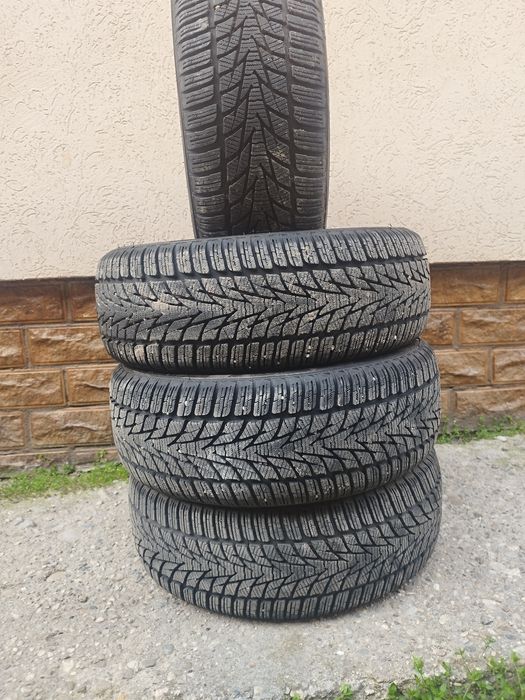 Anvelope iarna 205/55 R16