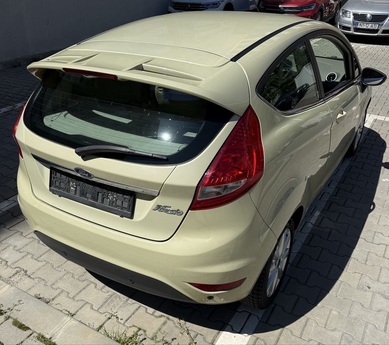 Ford fiesta 1.4 benzina