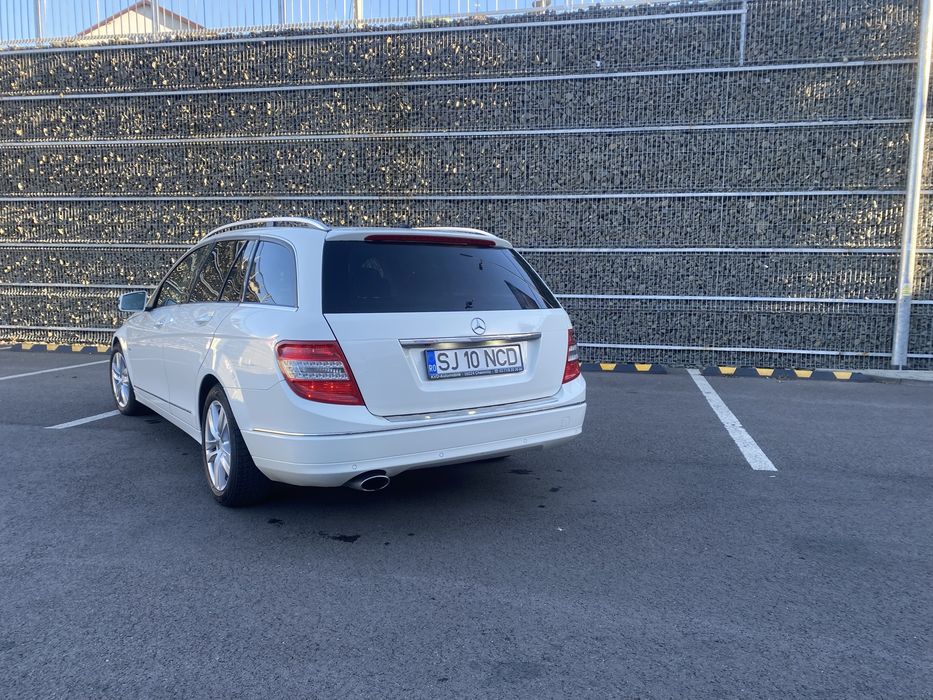 MERCEDES-BENZ C-Class 2011 — imagine 4