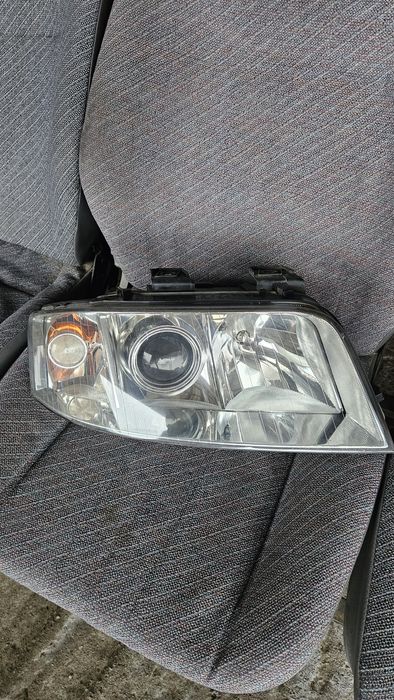 Фарове за Ауди А 6 - 1997г.- 2004г.(HELLA)