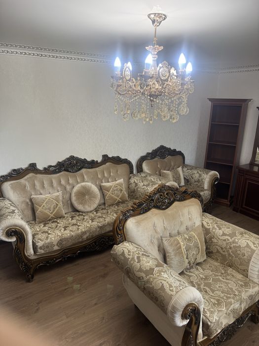 Продам диван б/у