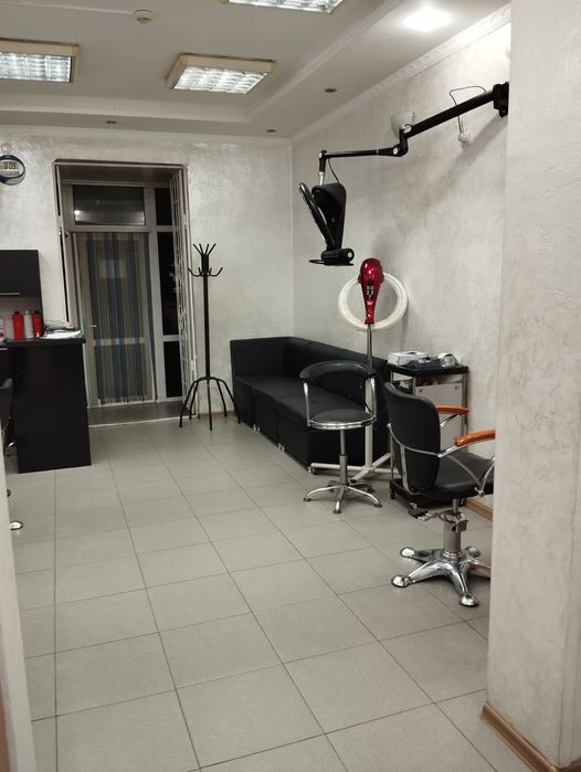 Продам салон красоты в центре