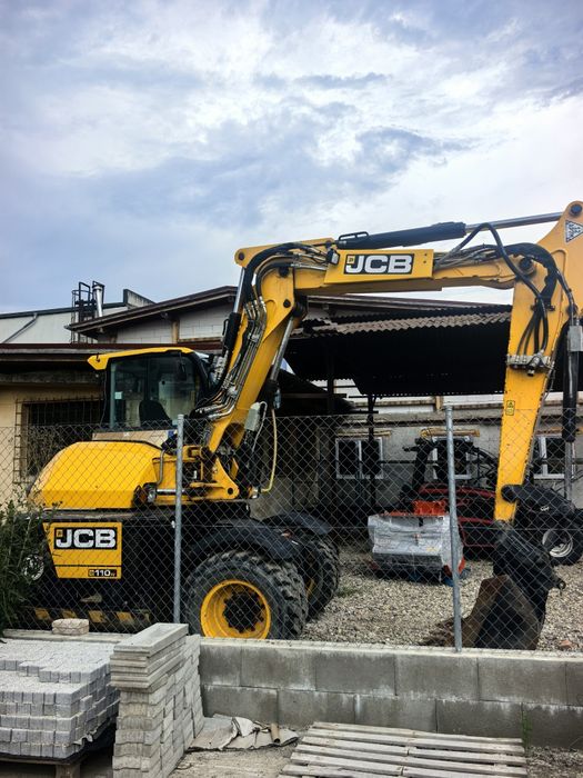 JCB excavator pe roti Hydradig instalație PROLEC