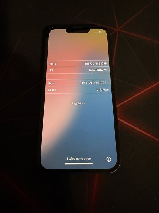 Iphone 13 midnight blue