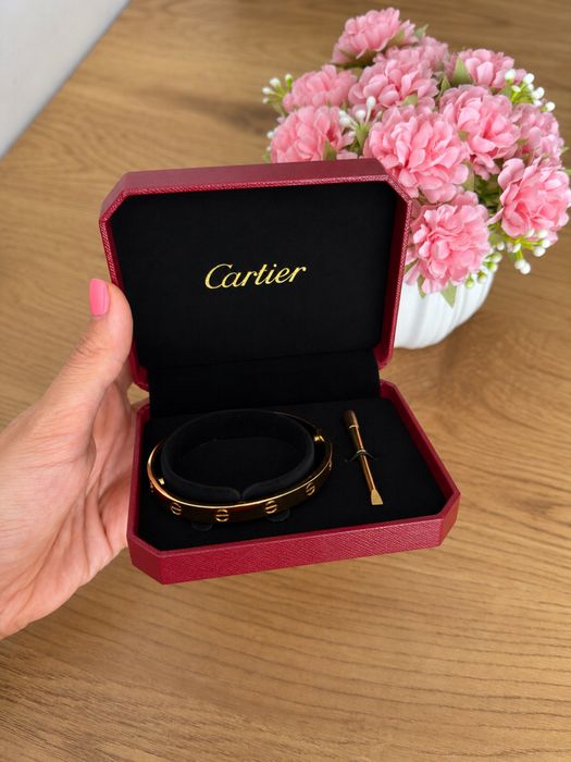 Луксозна мъжка гривна Love brаcelet Gold с 18k златно покритие Cartier inspired