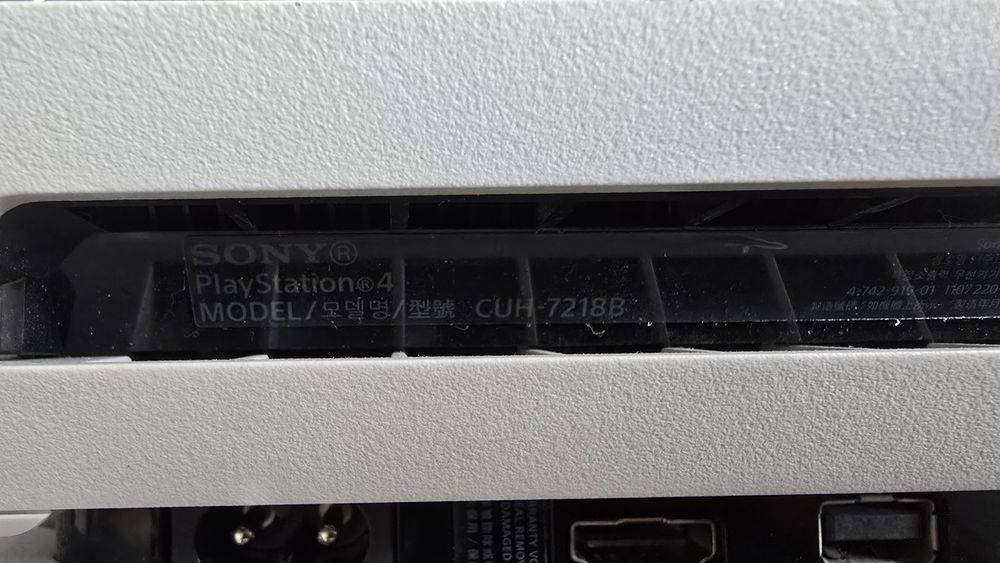 Прошитая Sony Playstation 4 , ps4 pro 1tb