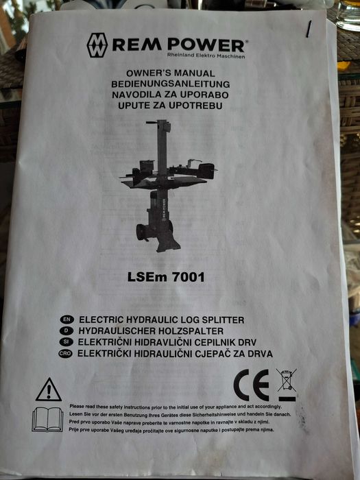 Hydraulischer Holzspaler Vertikal 7t mit 4fach Spaltadapter