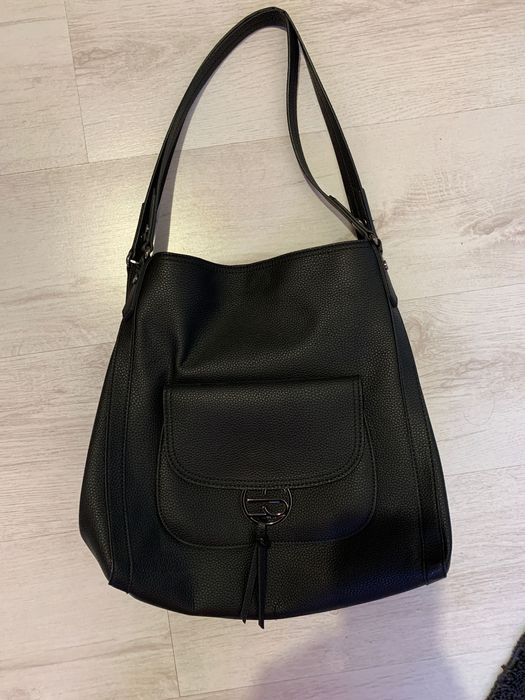 Esprit - Чанта Kim от еко кожа