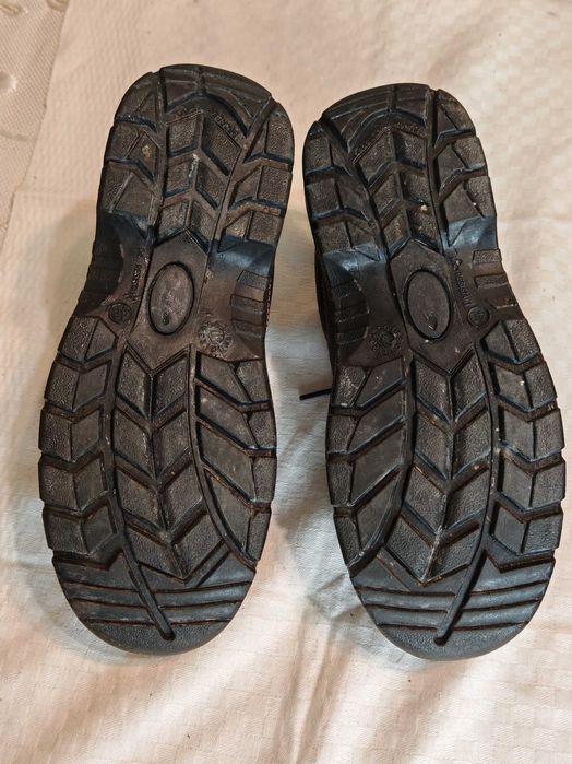 Чисто Нови Супер Удобни Обувки PALL STAR за Мъже и Жени номер 40